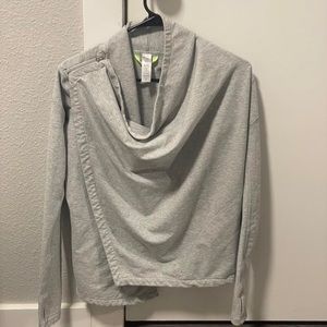 Lululemon ivivva Pullover!!